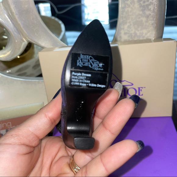 Purple Dream Boot Just The Right Shoe Raine Willitts #25037 - Picture 4 of 8